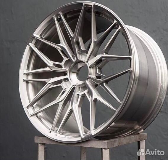 Диски Кованные R20 5х112 на Porsche Macan