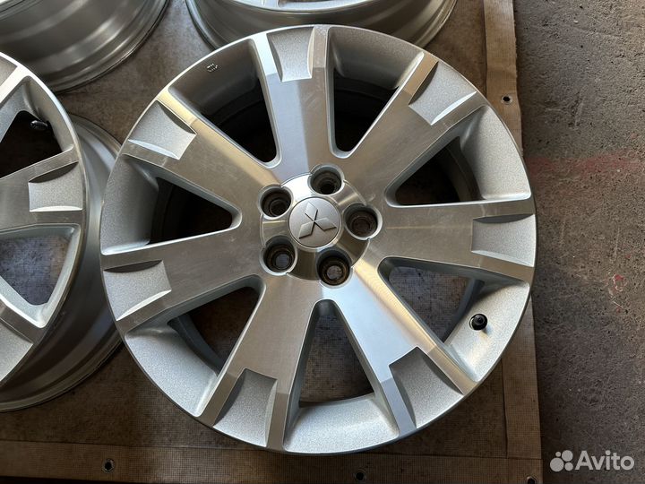Оригинальные диски R18 5x114.3 Mitsubishi