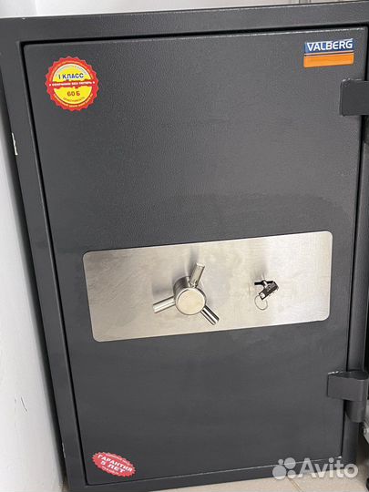 Сейф valberg