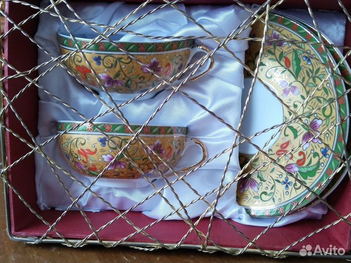 Посуда столовая из фарфора