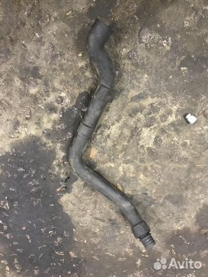 Патрубок Volkswagen Passat (B5) 1996-2000