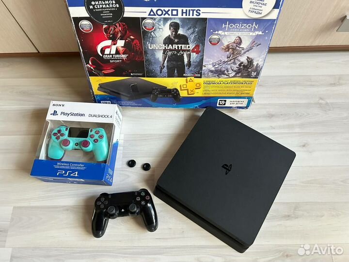 Sony PS4 slim