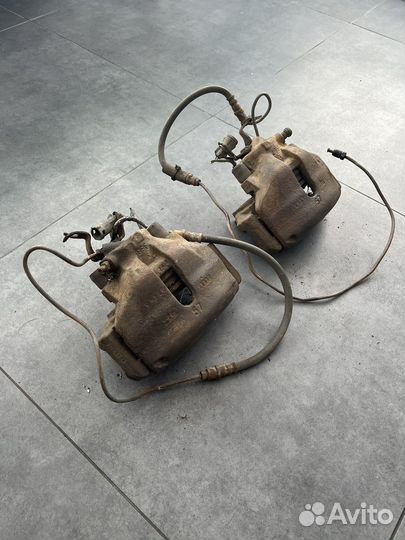 Суппорт передний audi a6 c4 2.6 2.8