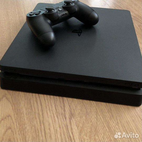 Sony PS4 slim
