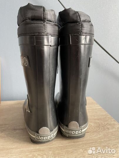 Резиновые сапоги