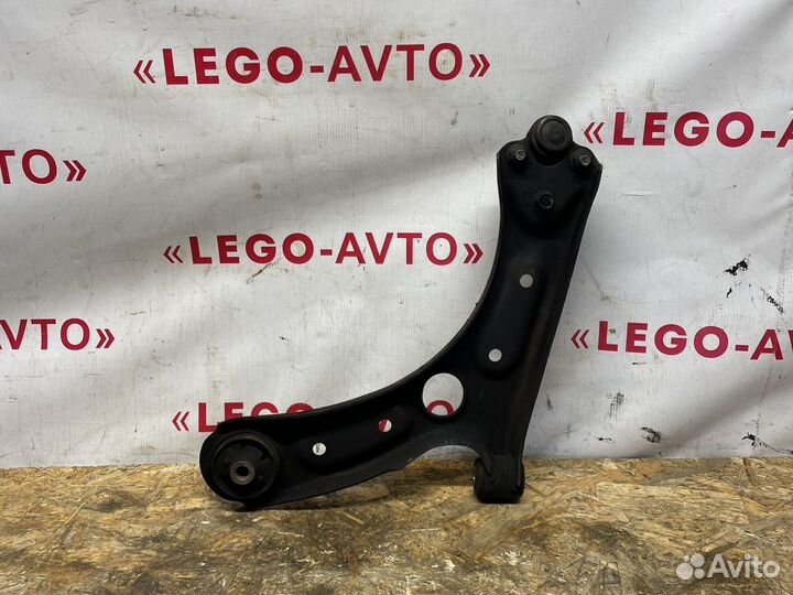 Рычаг KIA Cerato 4 передний правый