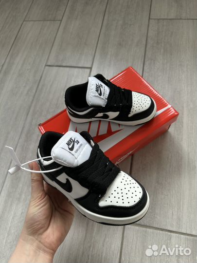 Кроссовки nike sb dunk