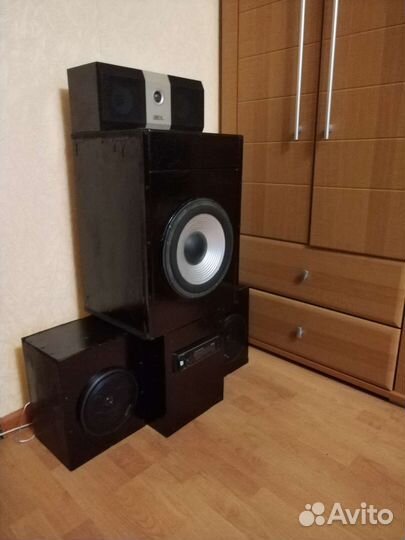 Музыкальный центр