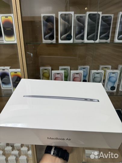 Macbook air 13 m1 8/256 grey mgn63
