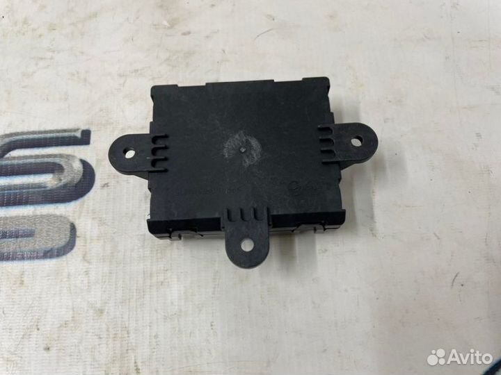 Блок управления дверьми лев. перед. Land Rover Ran