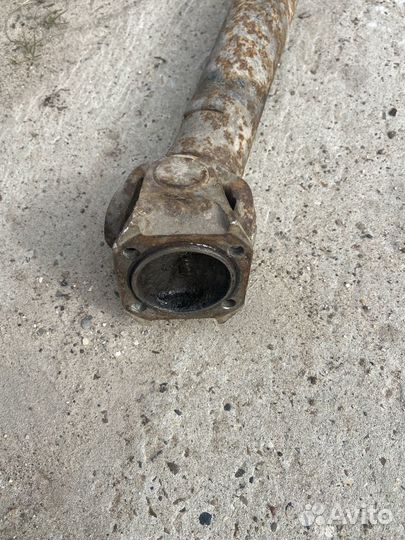 Карданный вал ваз 2121