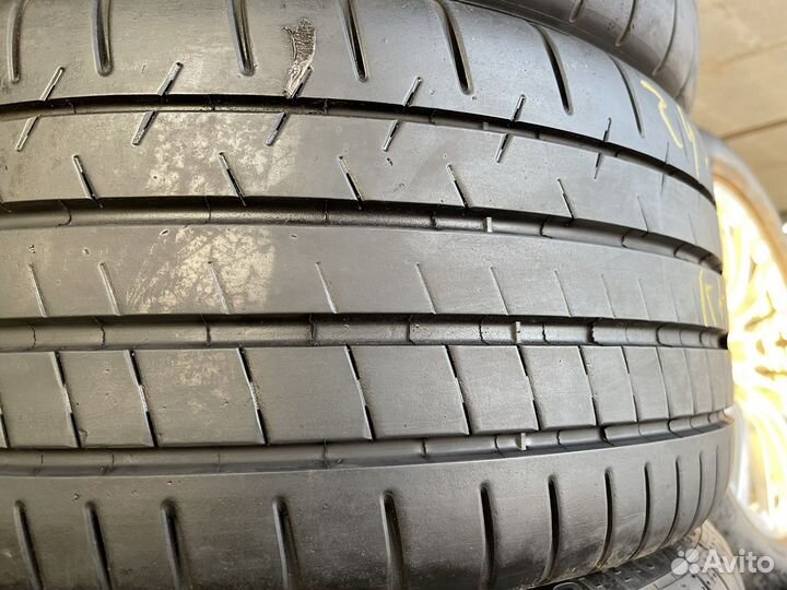 Michelin Pilot Super Sport Acoustic 225/40 R18 и 245/35 R18 Y