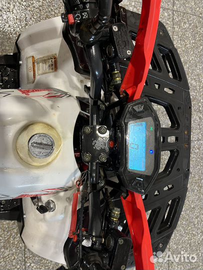 Продаю детский квадроцикл 125 куб см