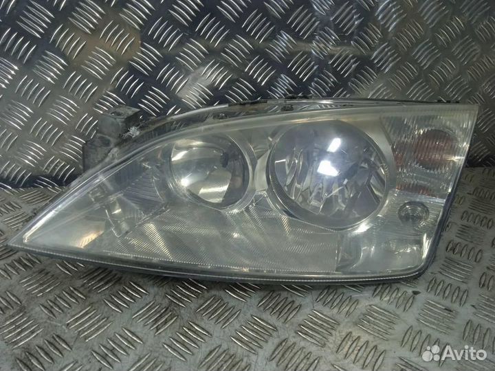 Фара 0301174203 Ford Mondeo 3 (2000-2007)