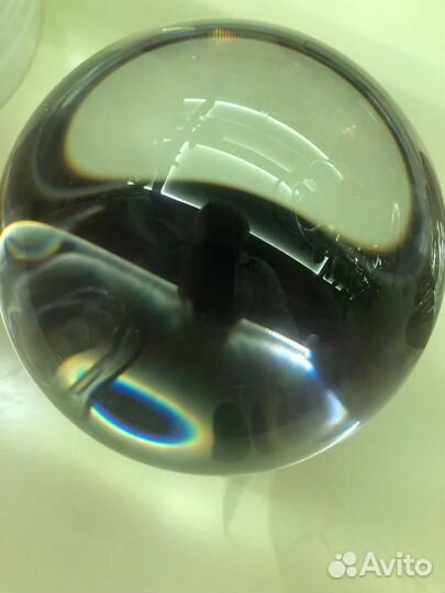 Хрустальный шар на подставке. Диаметр 10см