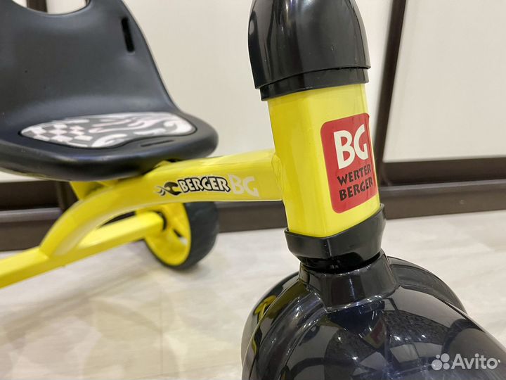 Велосипед детский 3-ех колесный