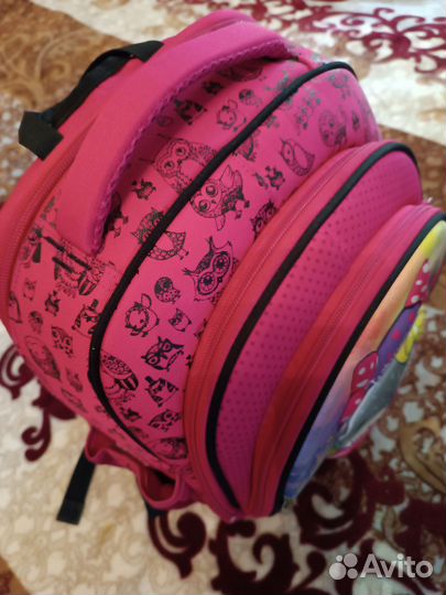 Рюкзак(ранец,портфель) для девочки