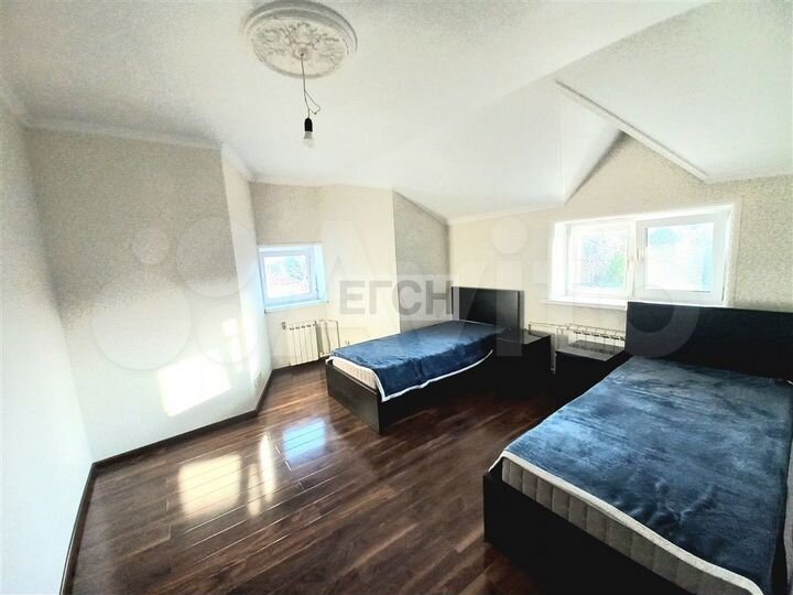 Дом 252 м² на участке 6,7 сот.
