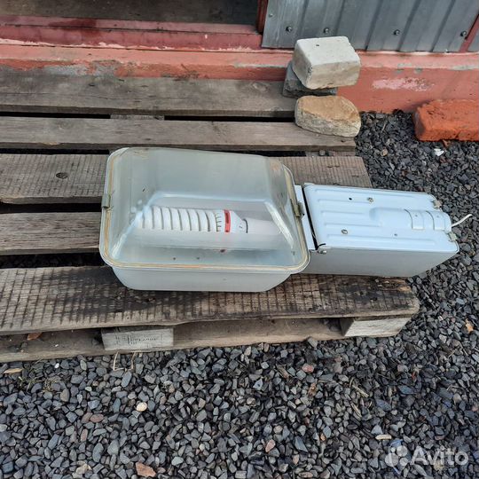 Уличный фонарь