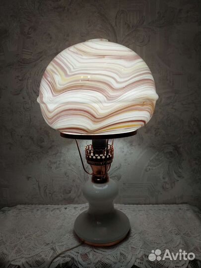 Большой стеклянный абажур