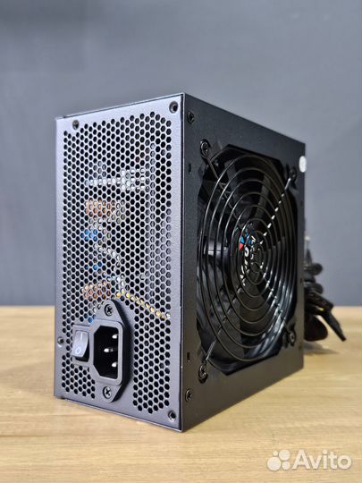 Блок питания 700W AeroCool kcas plus