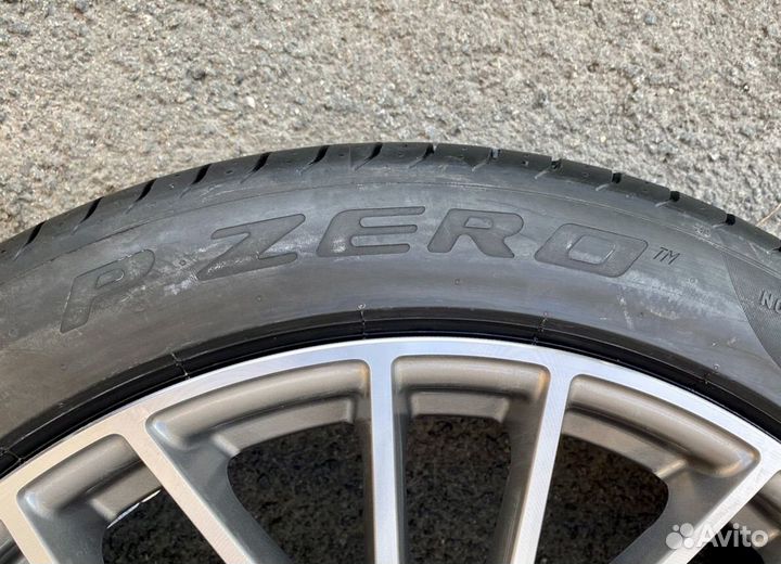 R21 Pirelli P Zero 315/35, PCD 5x130 DIA 71.6