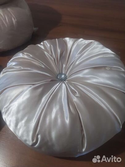 Подушки круглые