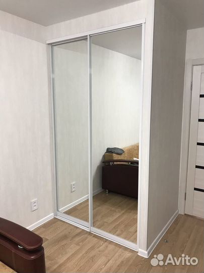 Шкаф навесной