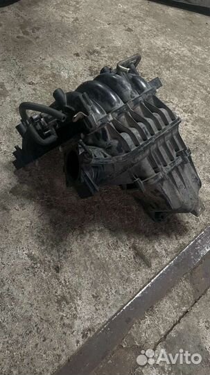 Впускной коллектор Mitsubishi galant 8 4g94 2.0