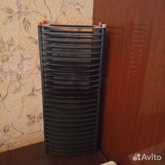 Подставка под dvd диски