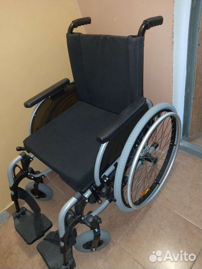 Коляска инвалидная