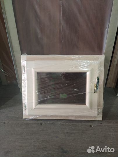 Форточка деревянная