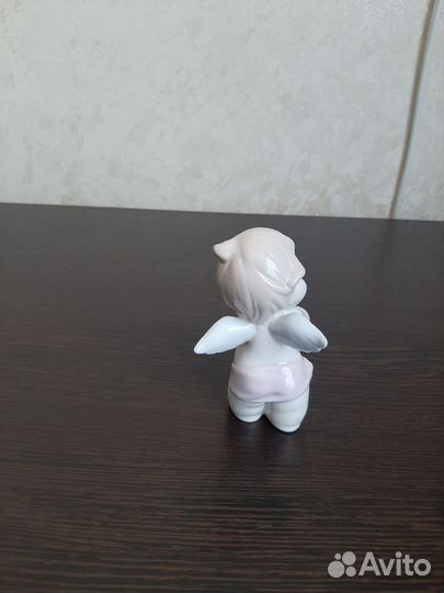 Статуэтка ангелочек
