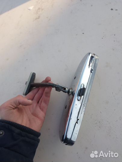 Зеркало газ 24