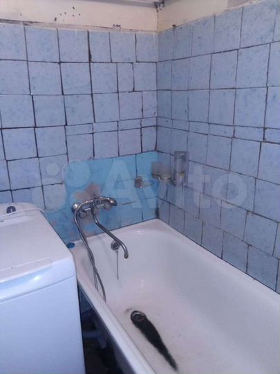 2-к. квартира, 40 м², 1/4 эт.