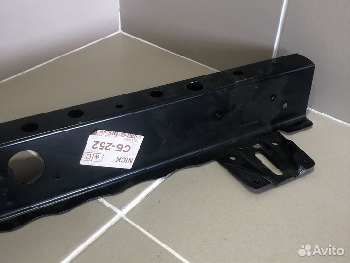 Передняя панель низ Subaru Forester Impreza XV 12