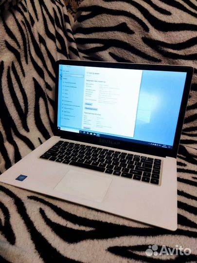 Ноутбук Zeuslap 15.6