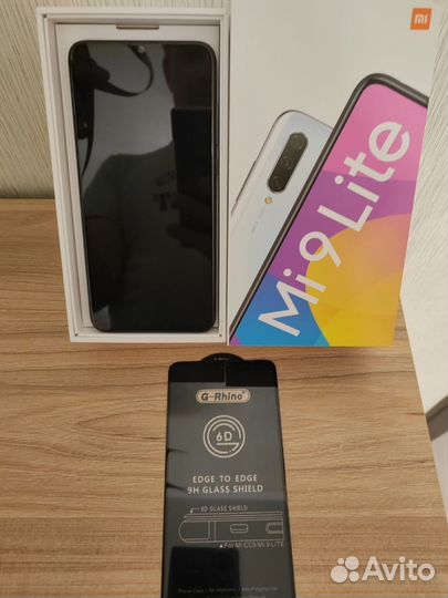 Xiaomi Mi 9 Lite, 6/64 ГБ