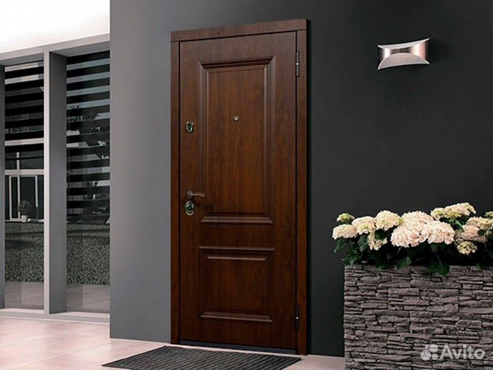 Металлические двери новые в наличии и под заказ