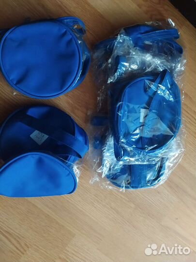 Косметичка -сумочка.Франция (не Китай).Новая