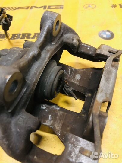 Суппорт задний Mercedes-Benz CLS-Class W219