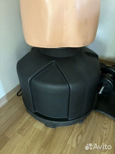 Манекен для отработки ударов