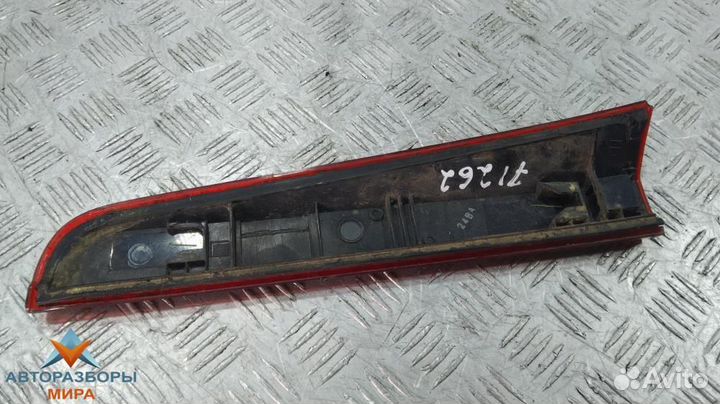 Фонарь задний левый Nissan Note E11 2007
