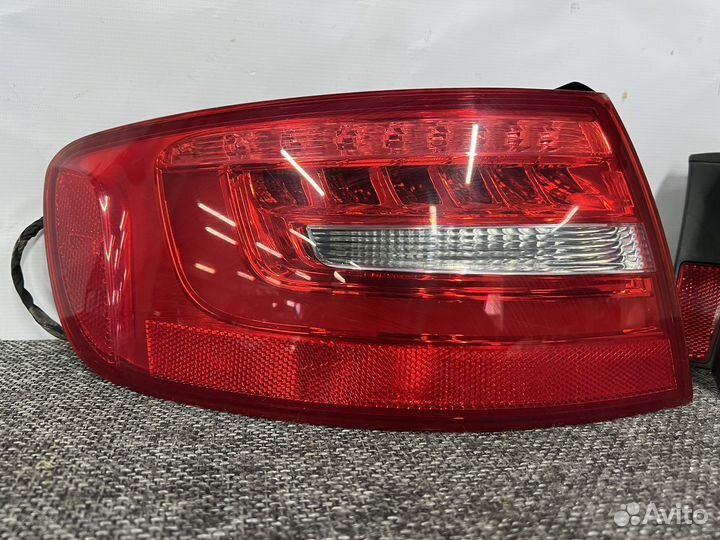 Фонарь левый правый Audi A4 B8 Allroad Avant