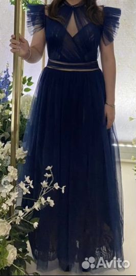 Вечернее платье