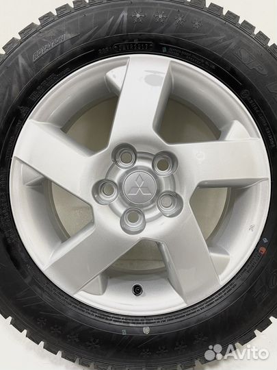 Новые Mitsubishi Outlander, Pirelli 215/60 R16