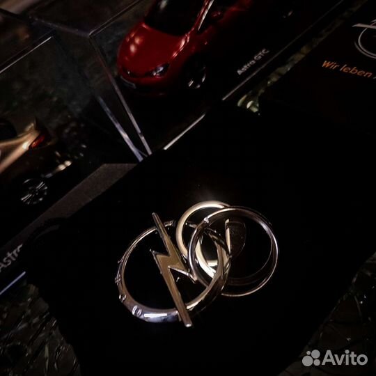 Брелок для ключей опель