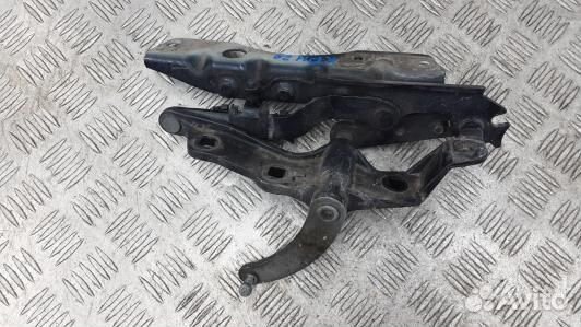 Петля капота mercedes benz S-class W221 (KPH20D502