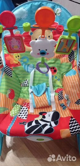 Шезлонг детский +погремушки
