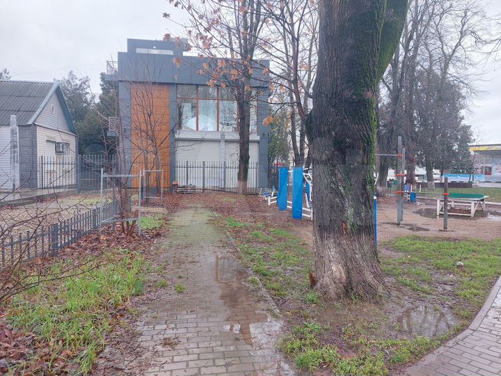 Свободного назначения, 235 м²